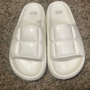Never worn H&M slides!